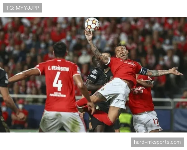 本菲卡欧战高歌猛进,关键战役将决定晋级命运 本菲卡欧战高歌猛进,关键战役将决定晋级命运